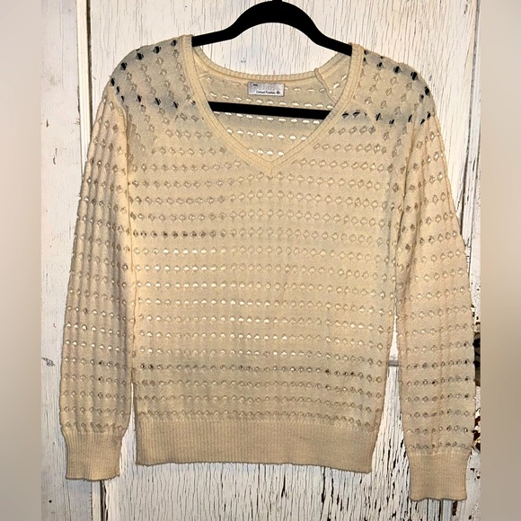 🎀🎀🎀 D’Luna Cream Open Knit Sweater 🎀🎀🎀 - Picture 6 of 8